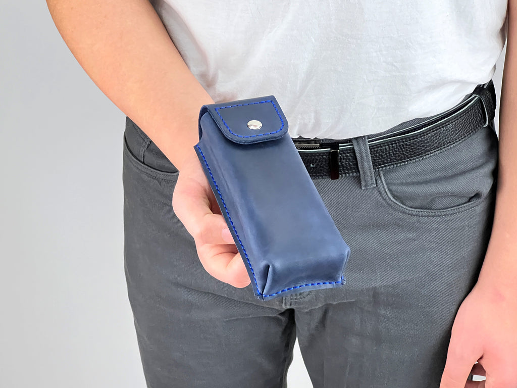Étui à lunettes en cuir avec passant de ceinture | Pochette à lunettes de lecture faite main | Étui à lunettes de soleil gravé | Support de lunettes de taille personnalisé à fermeture magnétique